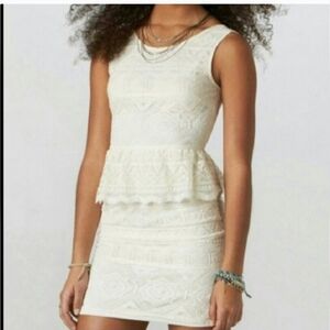 American Eagle Outfitters Lace Sleeveless Dress Off White Peplum Sz10 NEW